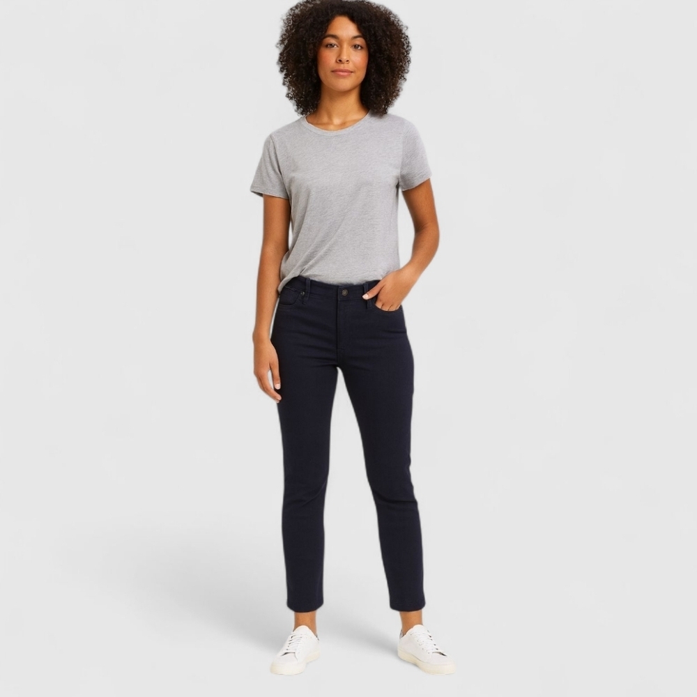 AG The Stevie Slim Straight Leg Ankle Dark Acadamia Preppy Denim Jean's Women's